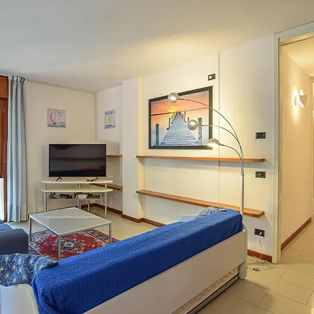 Amazing In Apartment Lignano Sabbiadoro