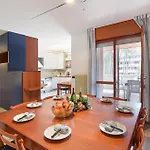 Amazing In Apartmán Lignano Sabbiadoro